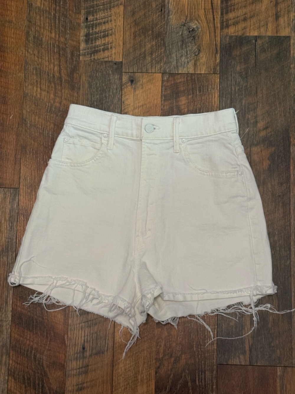 MOTHER High Waisted Tunnel Vision Cuff Fray Shorts White Totally Innocent sz 26